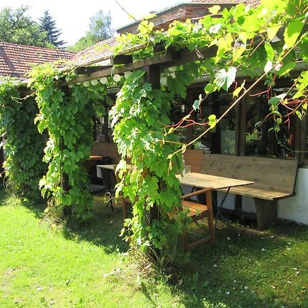 Schorfelder Hof Guest House Gondershausen Exterior photo